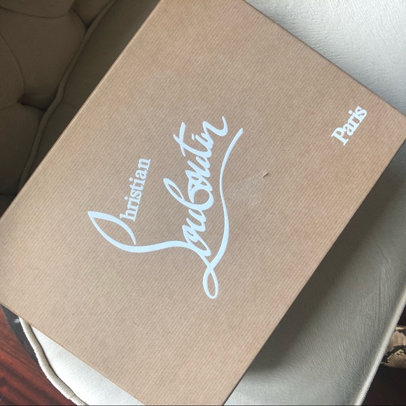 Christian Louboutin Flats - Size 39 - Nude - Picture 3 of 5